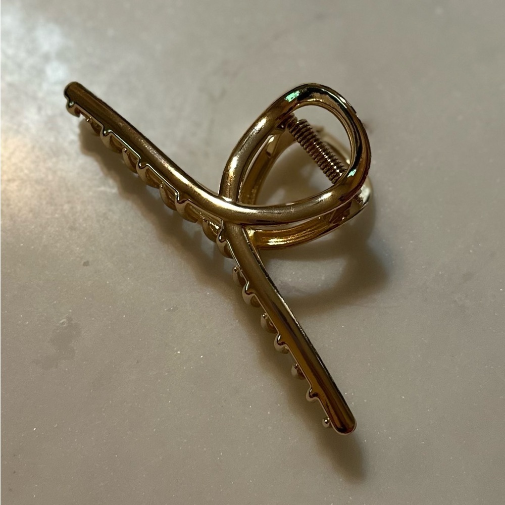 Metal Hair Claw Gold